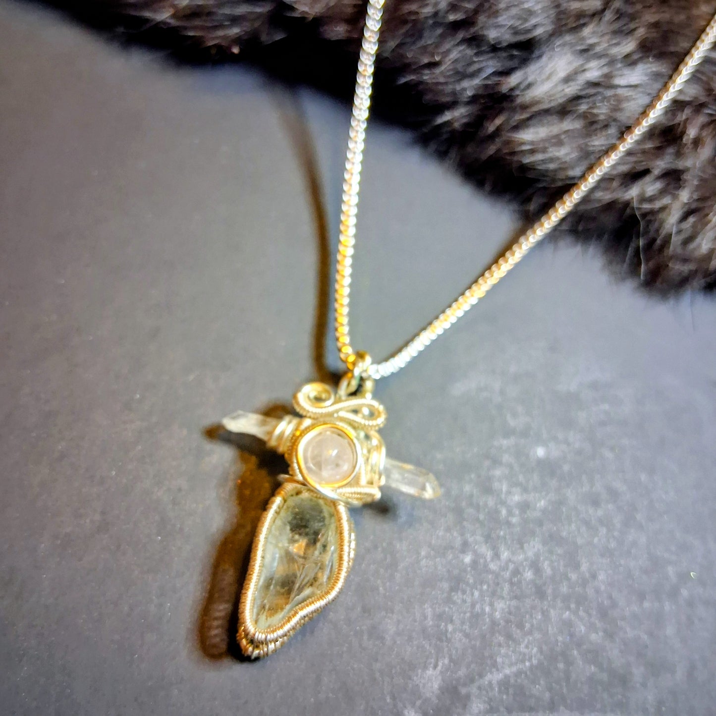 Silver Wire Wrap Quarts Crystal Chain Necklace cross spirit