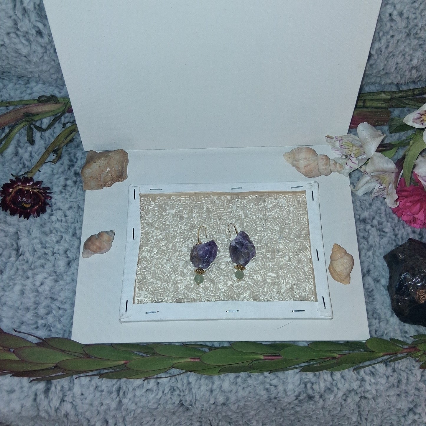 Amethyst STONE jewlery With Flourite Accent Beads Gold Tone Dangle