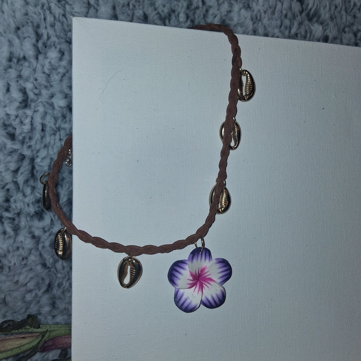 Handmade Boho Hawaiian Flower Pendant Choker Necklace with Shells for Women
