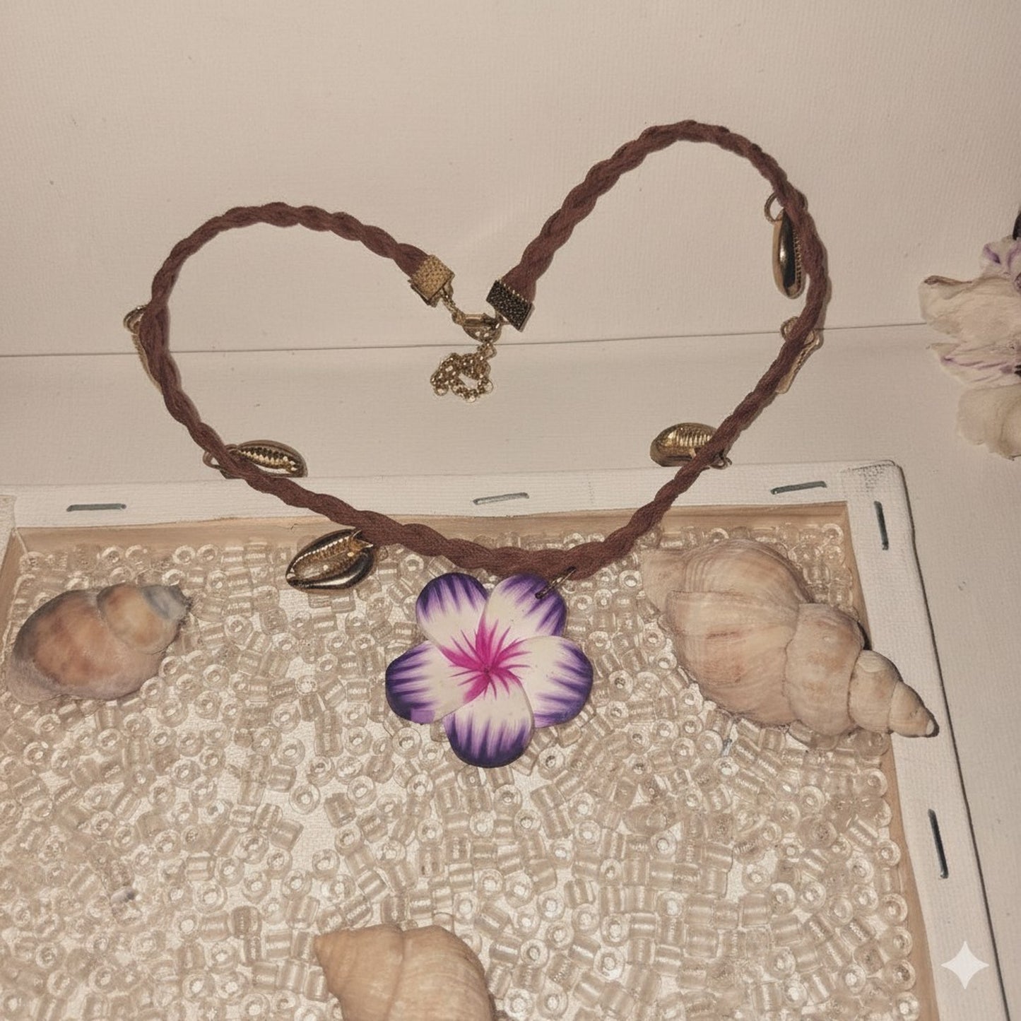 Handmade Boho Hawaiian Flower Pendant Choker Necklace with Shells for Women