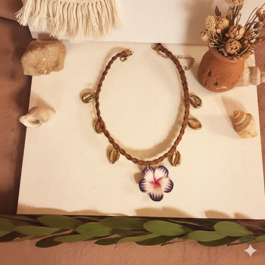 Handmade Boho Hawaiian Flower Pendant Choker Necklace with Shells for Women