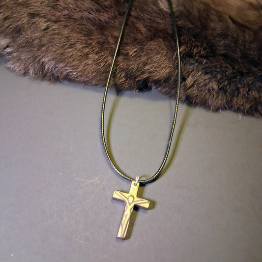 Beautiful Cross Pendant Necklace