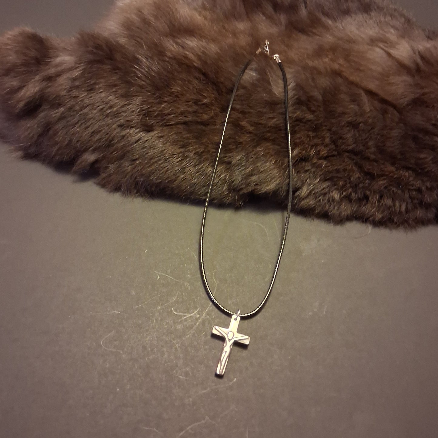 Beautiful Cross Pendant Necklace